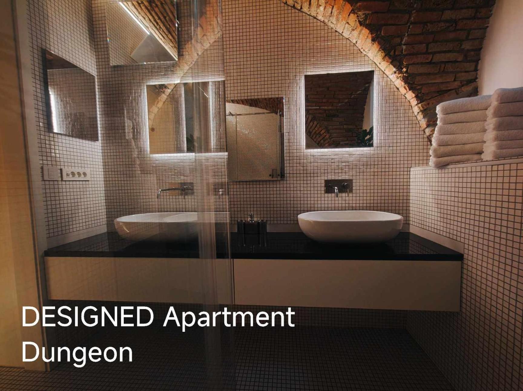 Dungeon Apartment Ljubljana Bagian luar foto